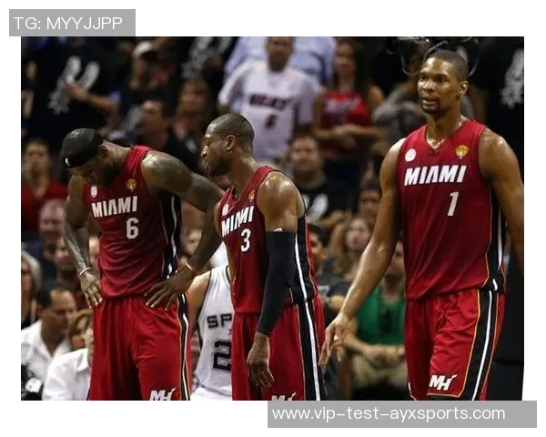 詹姆斯热火对阵骑士精彩比赛视频回顾与分析